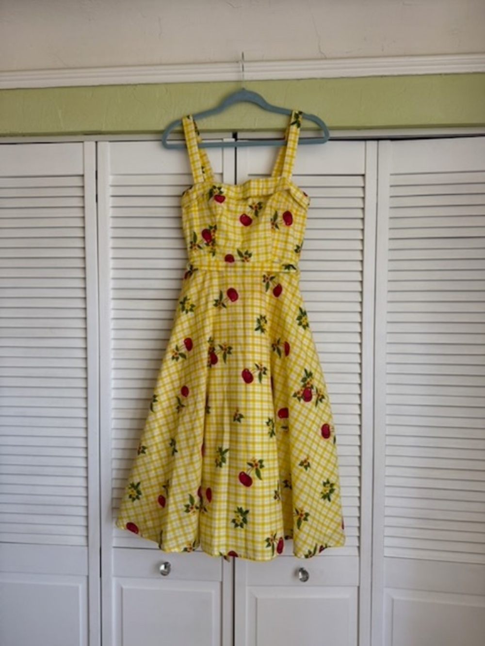 Stop Staring! yellow gingham & cherry pattern dress, size S, retro rockabilly - Picture 2 of 8